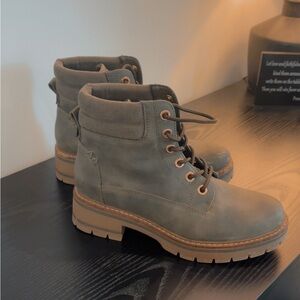 Green Lace-Up Ankle Boots